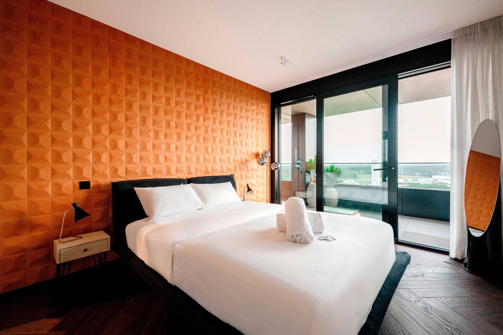 Sky21 Lux Stay With Pool, Gym, Spa & City Views Luxembourg Exterior photo